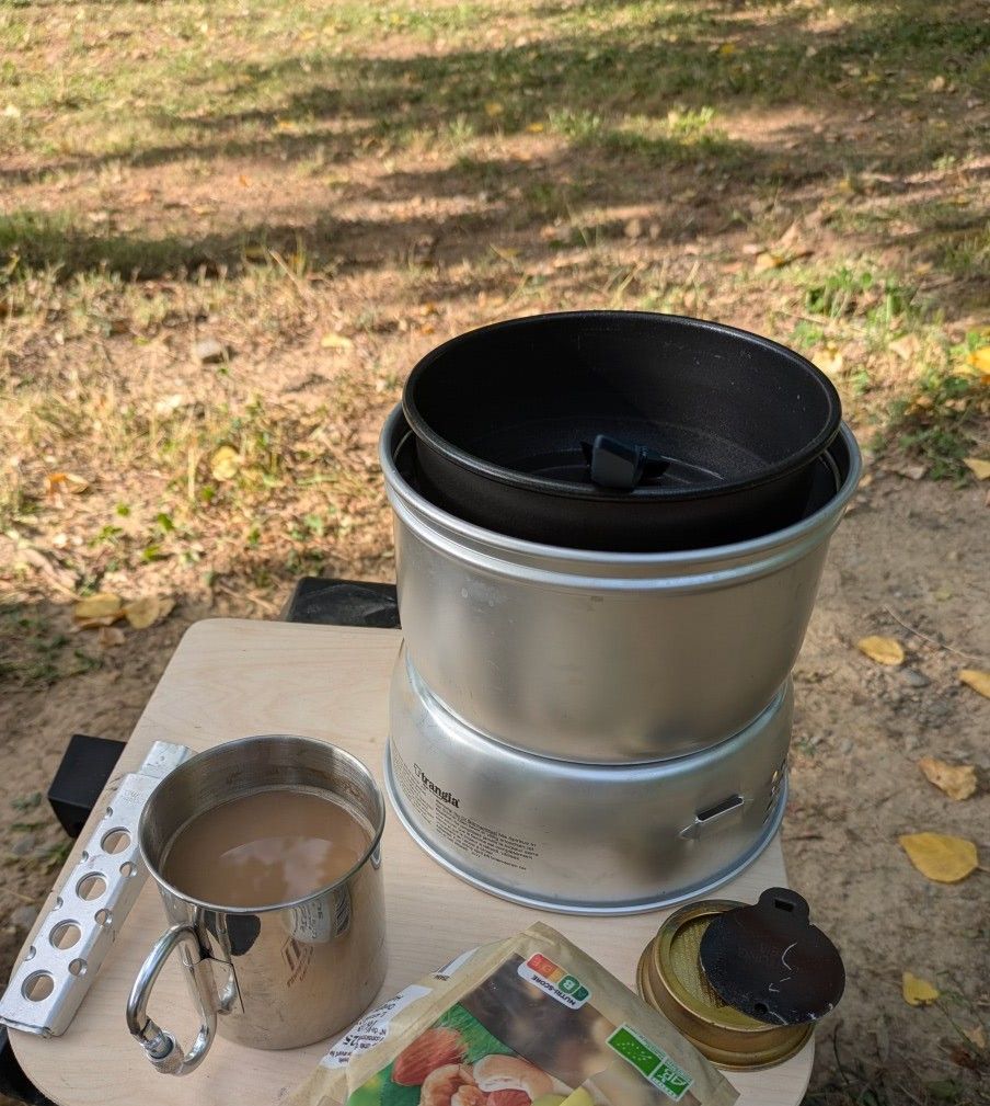 00-Frühstück - Trangia im Einsatz